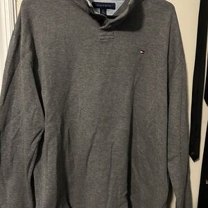 Tommy Hilfiger Charcoal Gray Sweater